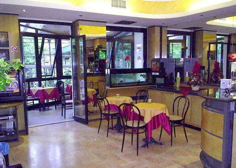 מילאנו Hotel Adler מראה חיצוני תמונה